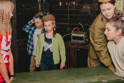 В августе 44-го. Kids poster5